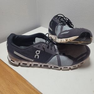 On cloud 5 mens 11.5 shoes